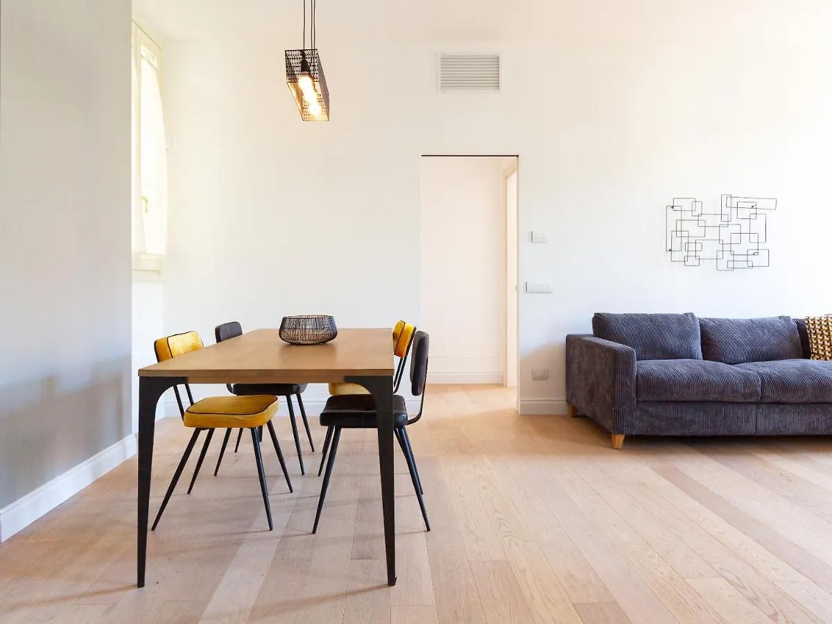 Easyhomes-Solera Milan