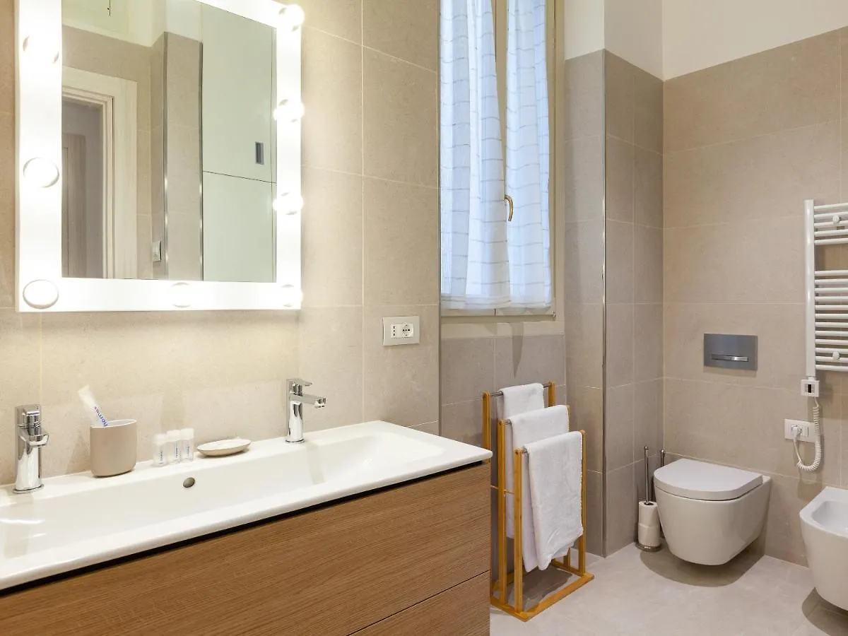 Easyhomes-Solera Milan Apartment